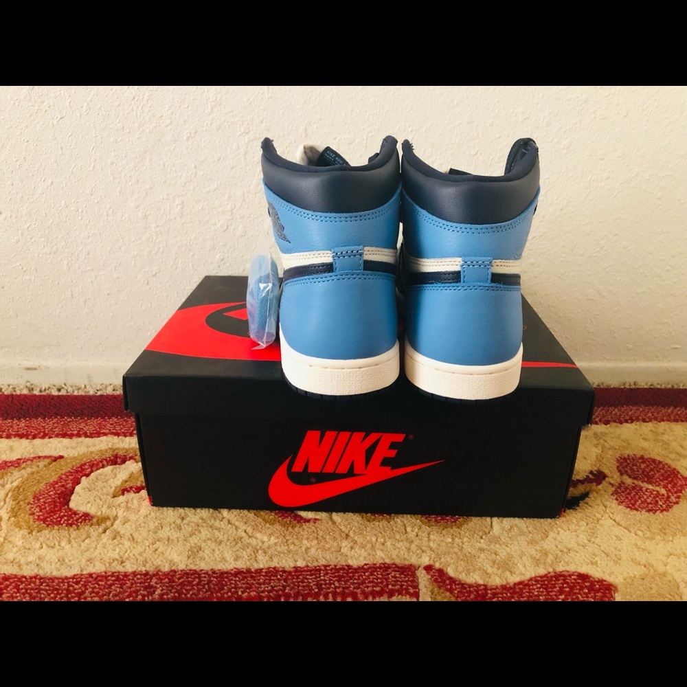 Air Jordan 1 obsidian size 8 - Picture 4 of 5